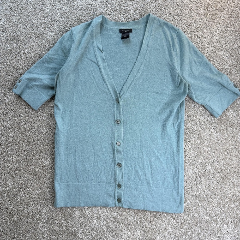 Ann Taylor Cardigan Sweater Womens Small Green V Neck Short Sleeve Button Front